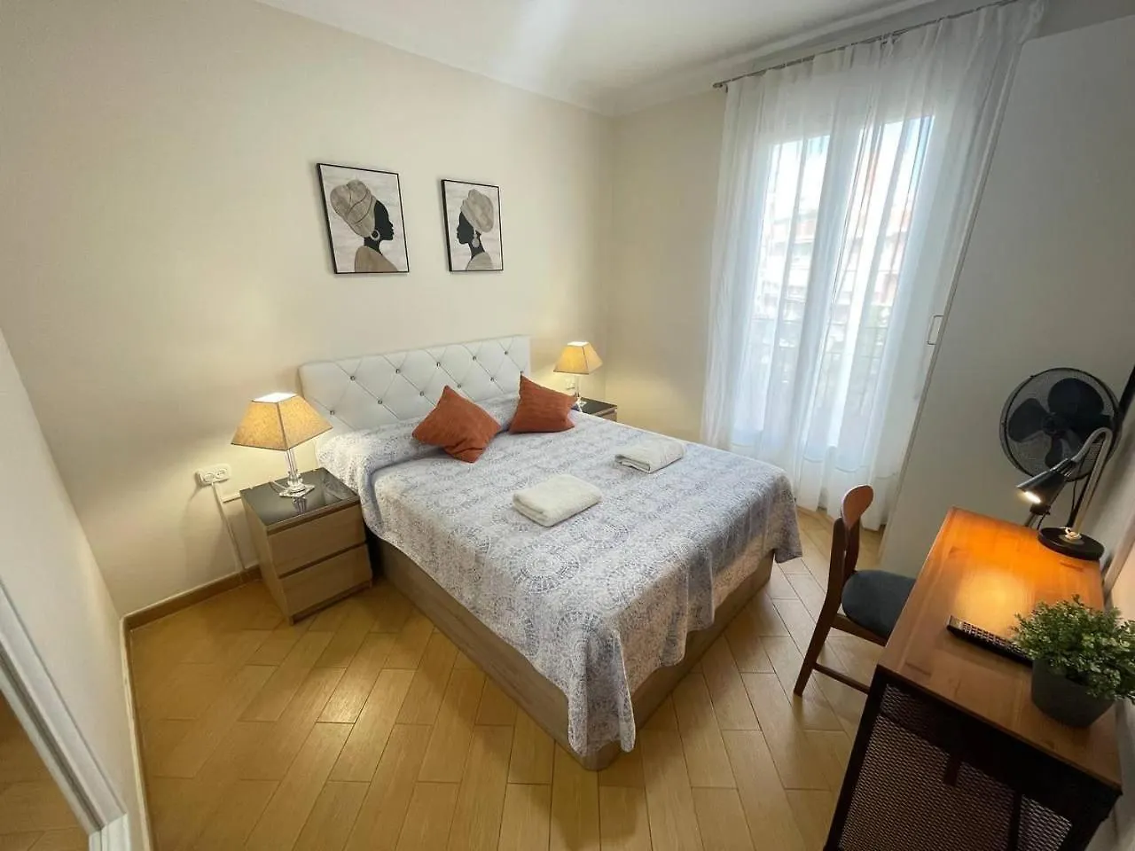 Bed & Breakfast Rooms Vilmar Barcelona Spanien